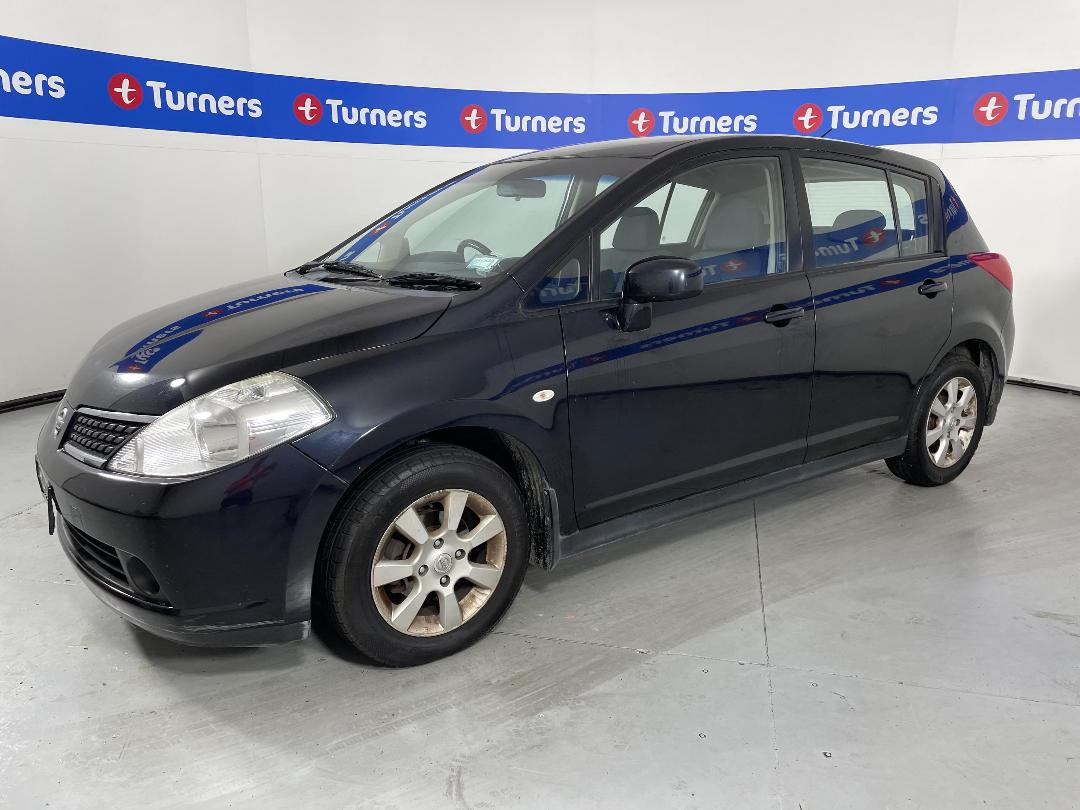 Photo '4' of Nissan Tiida Photo '4' of Nissan Tiida