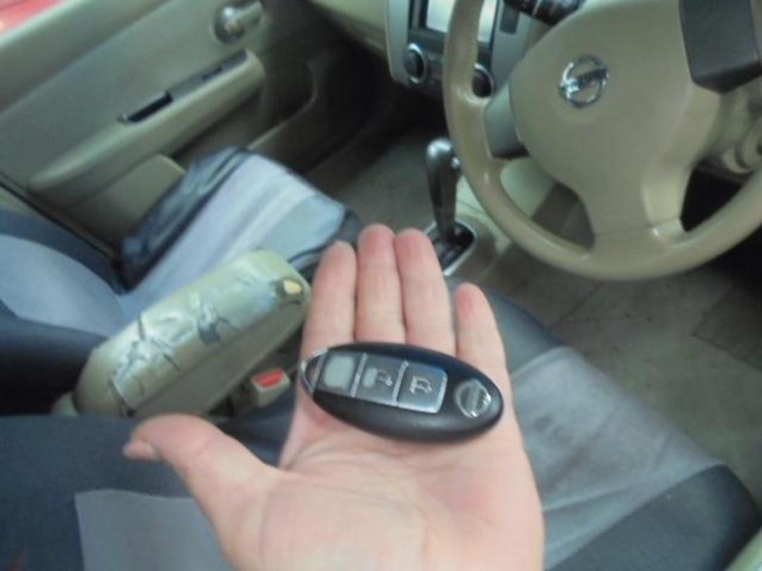 Photo '13' of Nissan Tiida