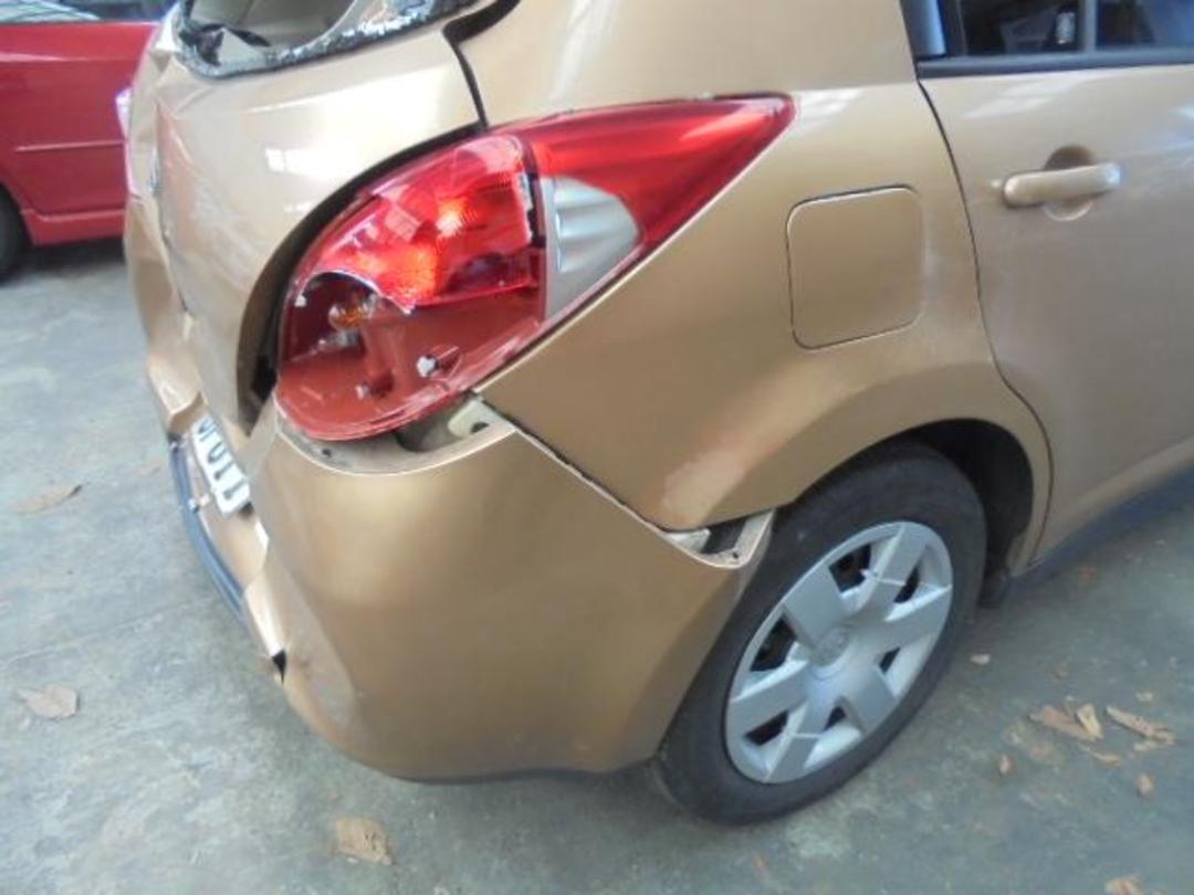 Photo '8' of Nissan Tiida