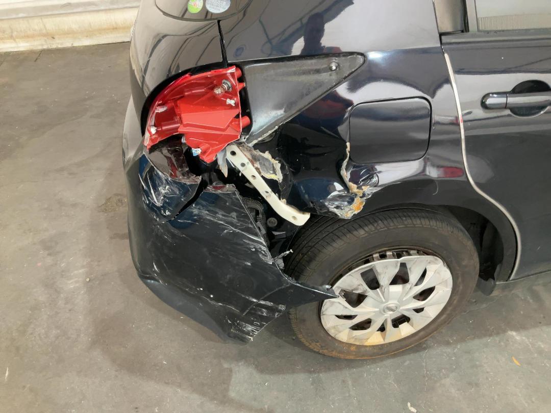 Photo '18' of Nissan Tiida