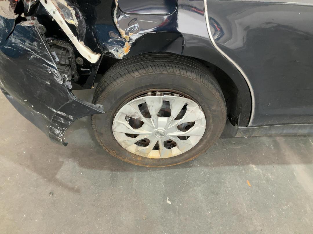 Photo '19' of Nissan Tiida