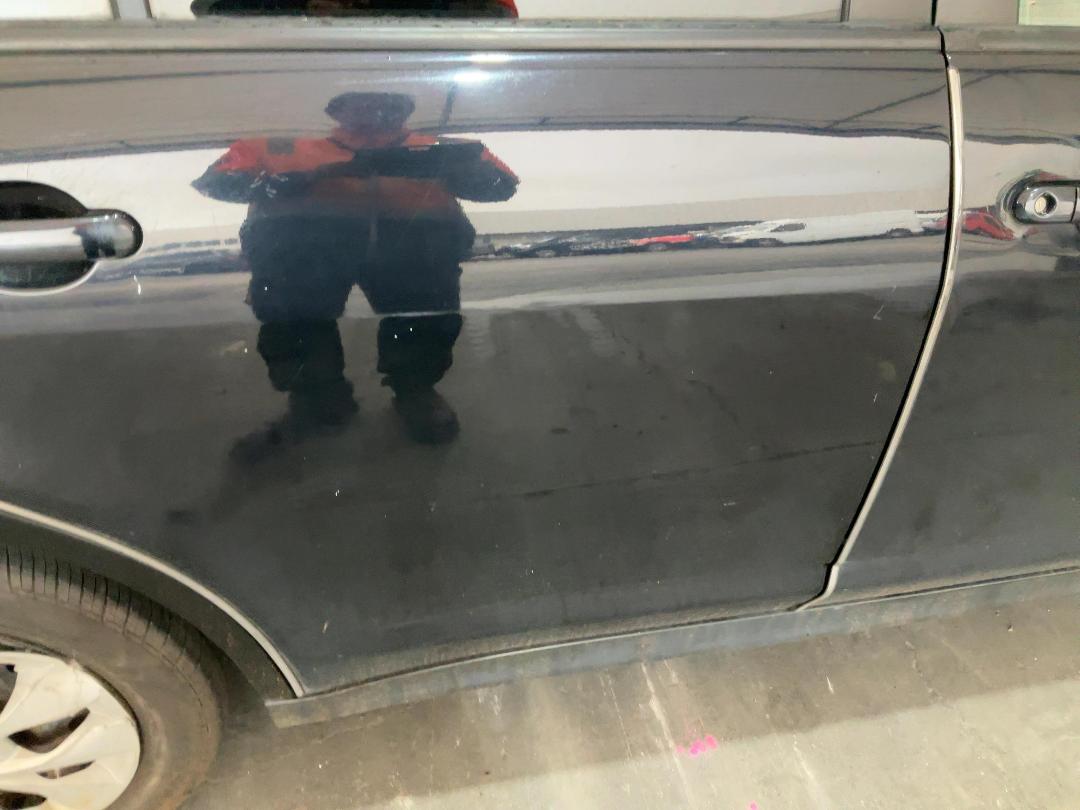 Photo '21' of Nissan Tiida