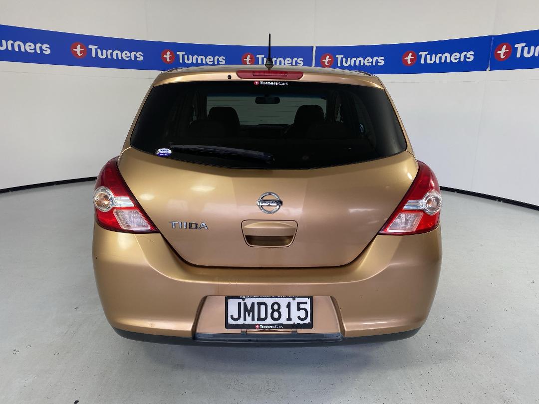 Photo '6' of Nissan Tiida