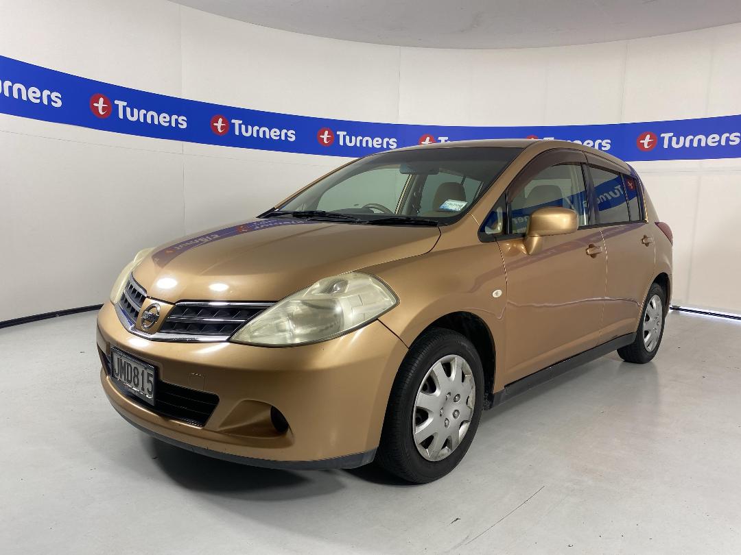 Photo '4' of Nissan Tiida