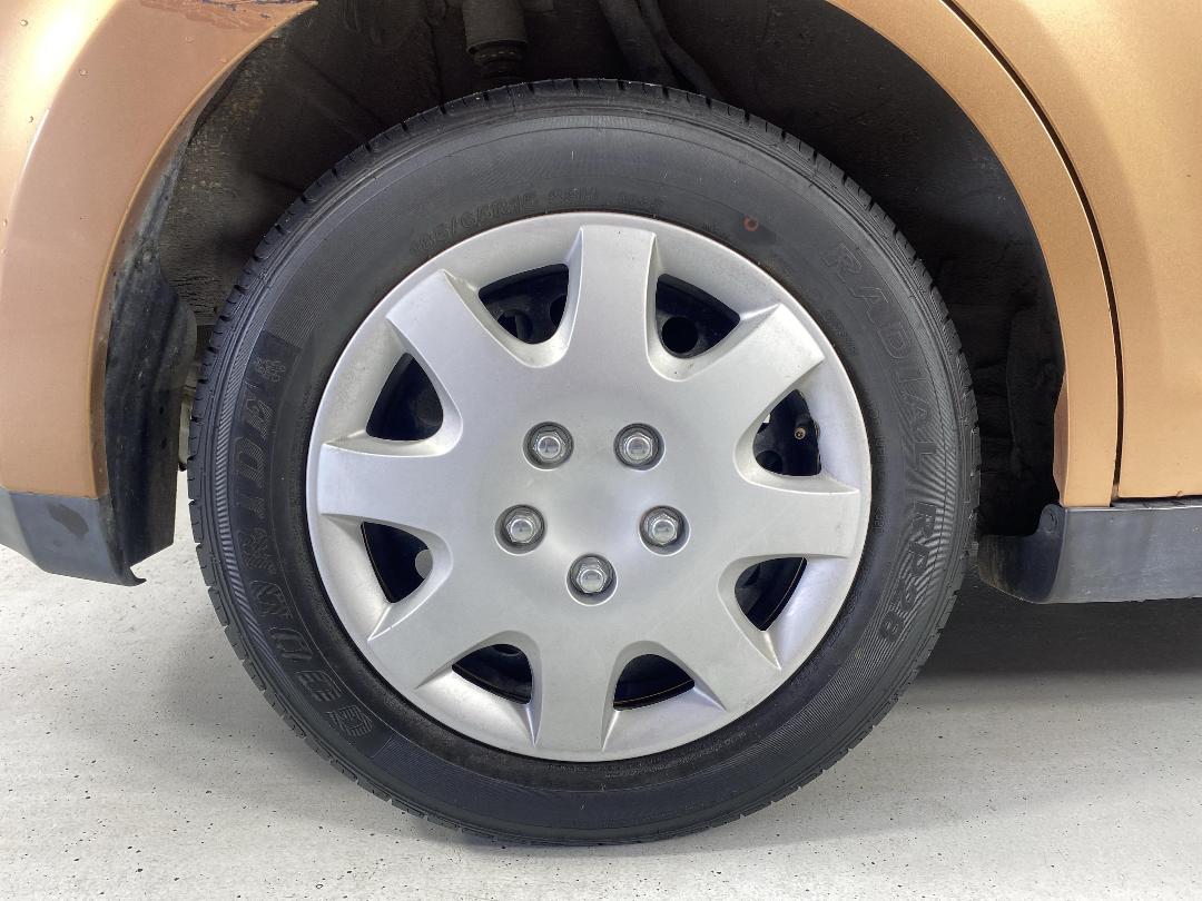 Photo '12' of Nissan Tiida