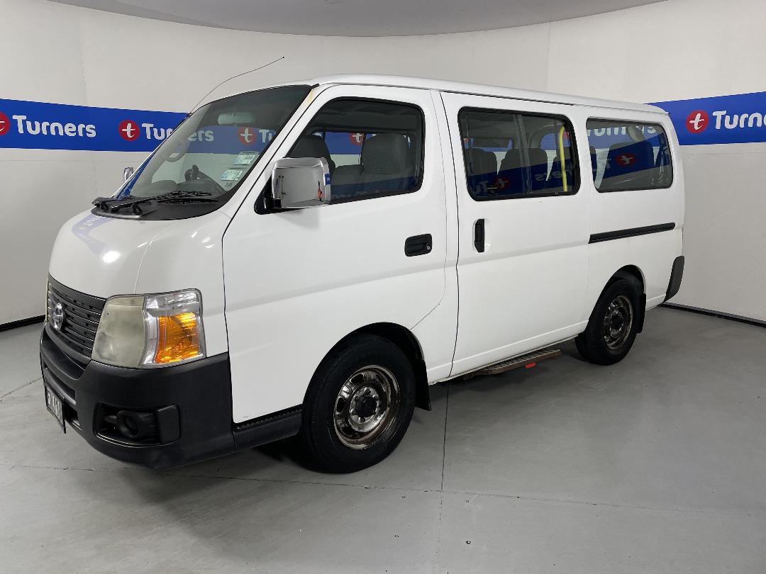 Photo '4' of Nissan Urvan