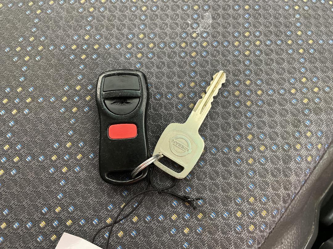 Photo '21' of Nissan Urvan