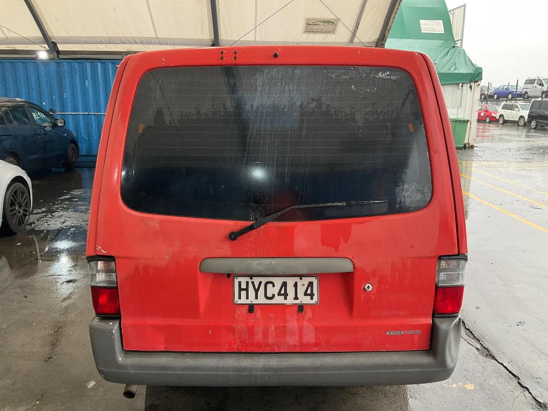 Photo '11' of Nissan Vanette