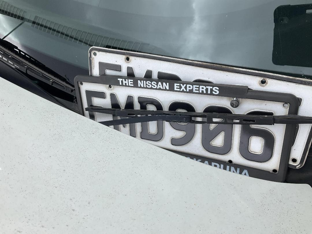 Photo '24' of Nissan Wingroad Photo '24' of Nissan Wingroad