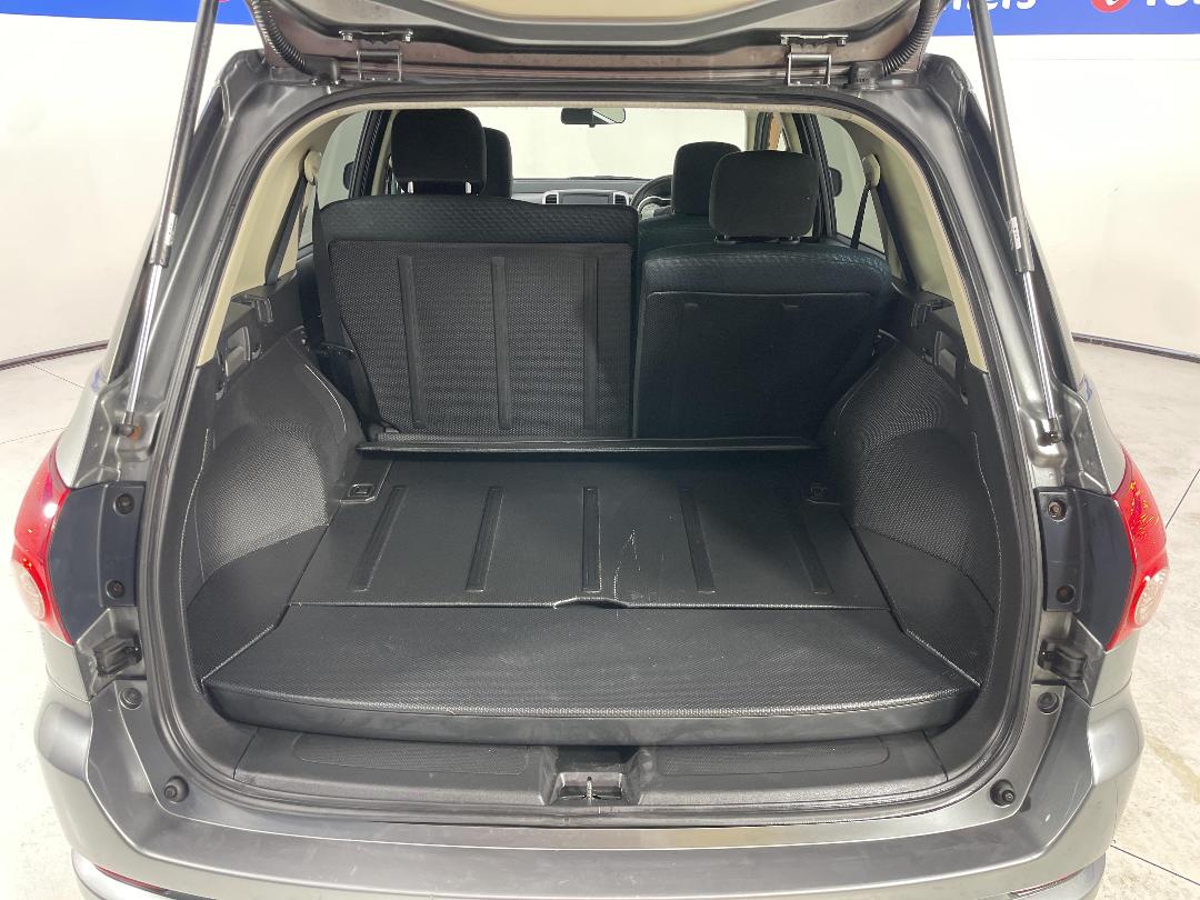 Photo '14' of Nissan Wingroad