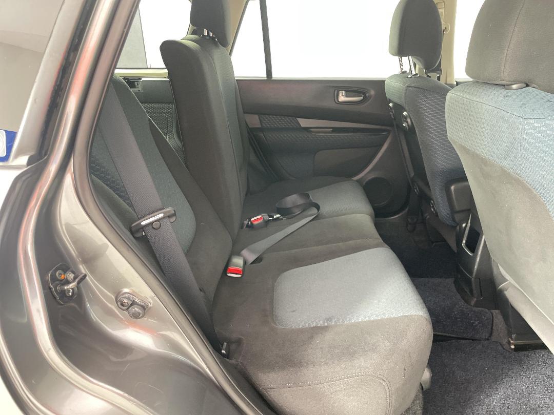 Photo '20' of Nissan Wingroad