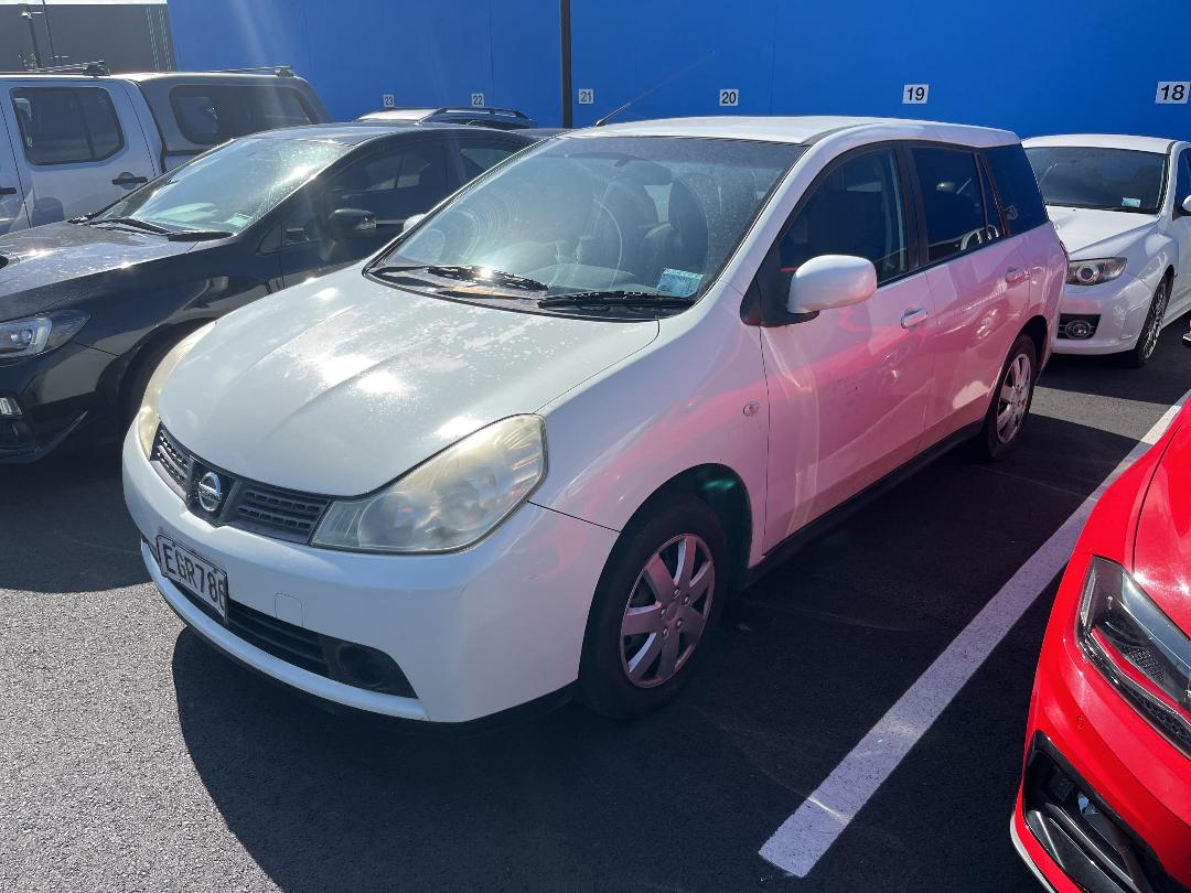 Photo '3' of Nissan Wingroad