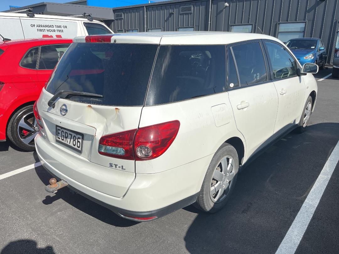 Photo '5' of Nissan Wingroad