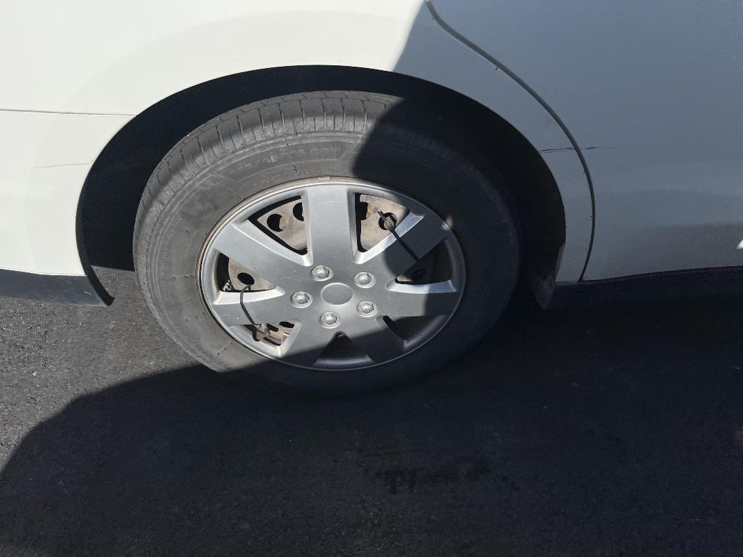 Photo '7' of Nissan Wingroad