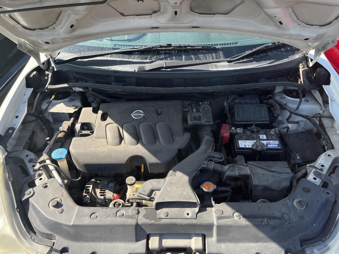 Photo '10' of Nissan Wingroad