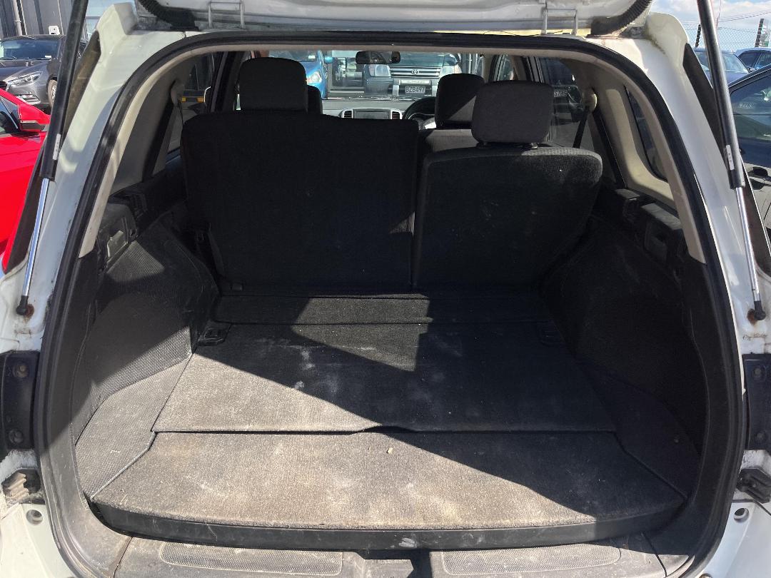 Photo '15' of Nissan Wingroad