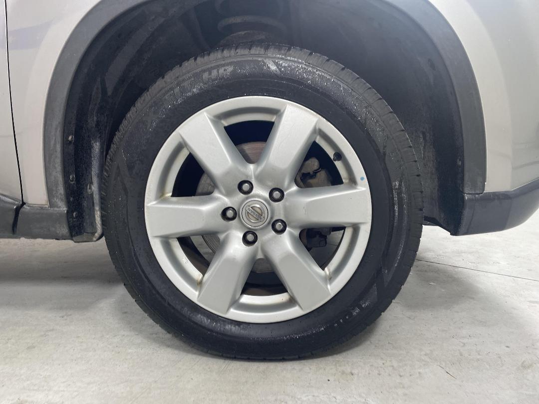 Photo '9' of Nissan X-Trail