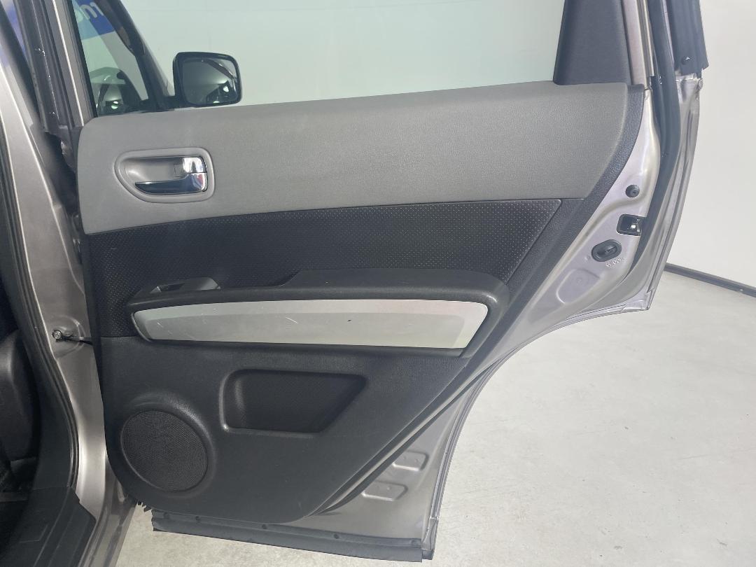 Photo '19' of Nissan X-Trail