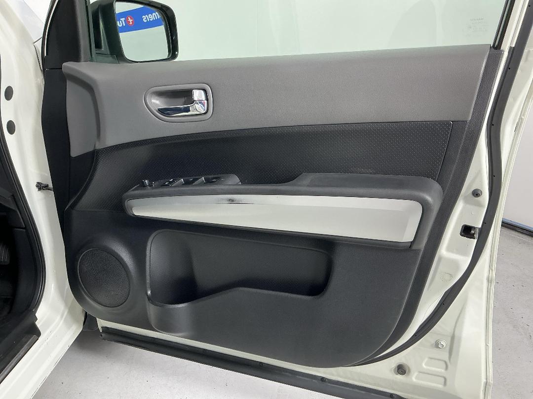 Photo '15' of Nissan X-Trail