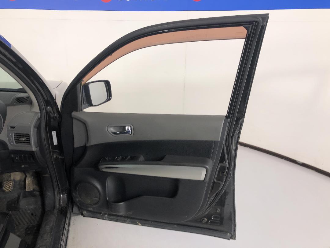 Photo '15' of Nissan X-Trail Photo '15' of Nissan X-Trail