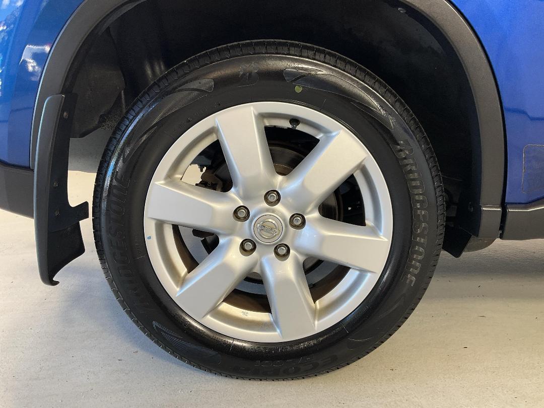 Photo '12' of Nissan X-Trail