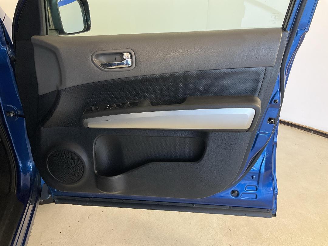 Photo '15' of Nissan X-Trail