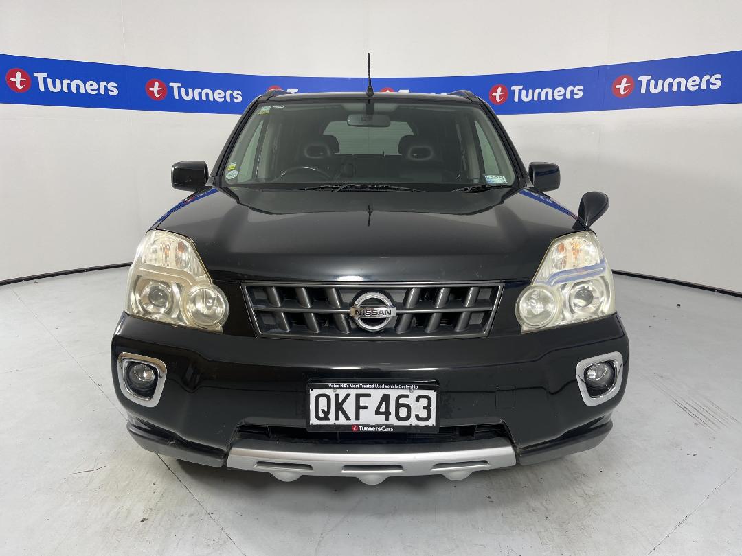 Photo '2' of Nissan X-Trail