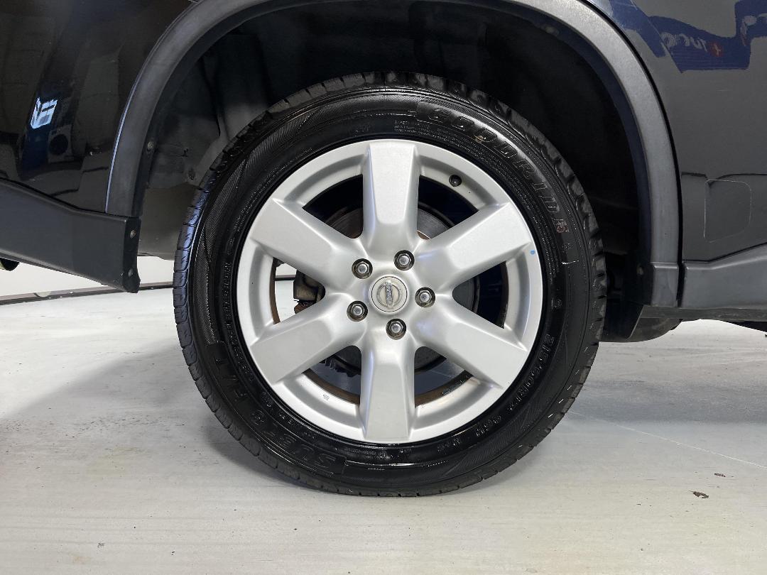 Photo '12' of Nissan X-Trail