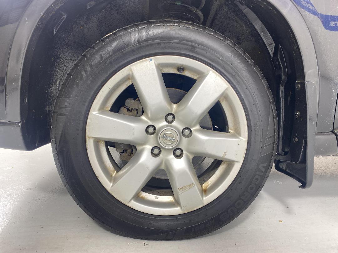 Photo '10' of Nissan X-Trail