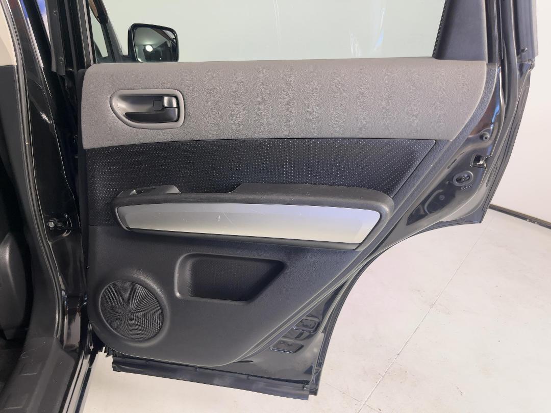 Photo '19' of Nissan X-Trail Photo '19' of Nissan X-Trail