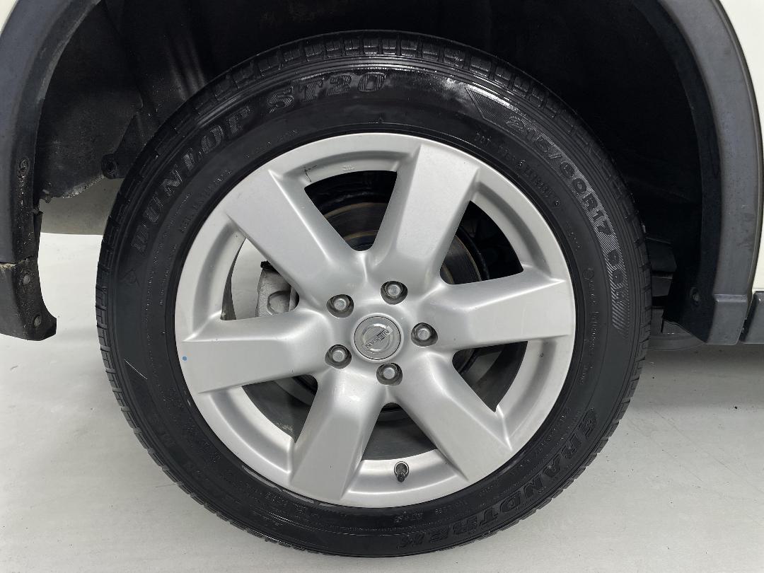 Photo '12' of Nissan X-Trail