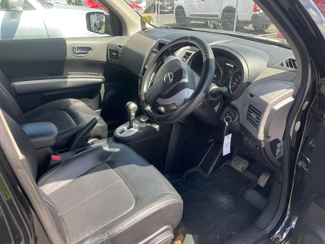 Photo '11' of Nissan X-Trail