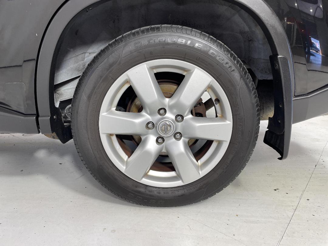 Photo '11' of Nissan X-Trail