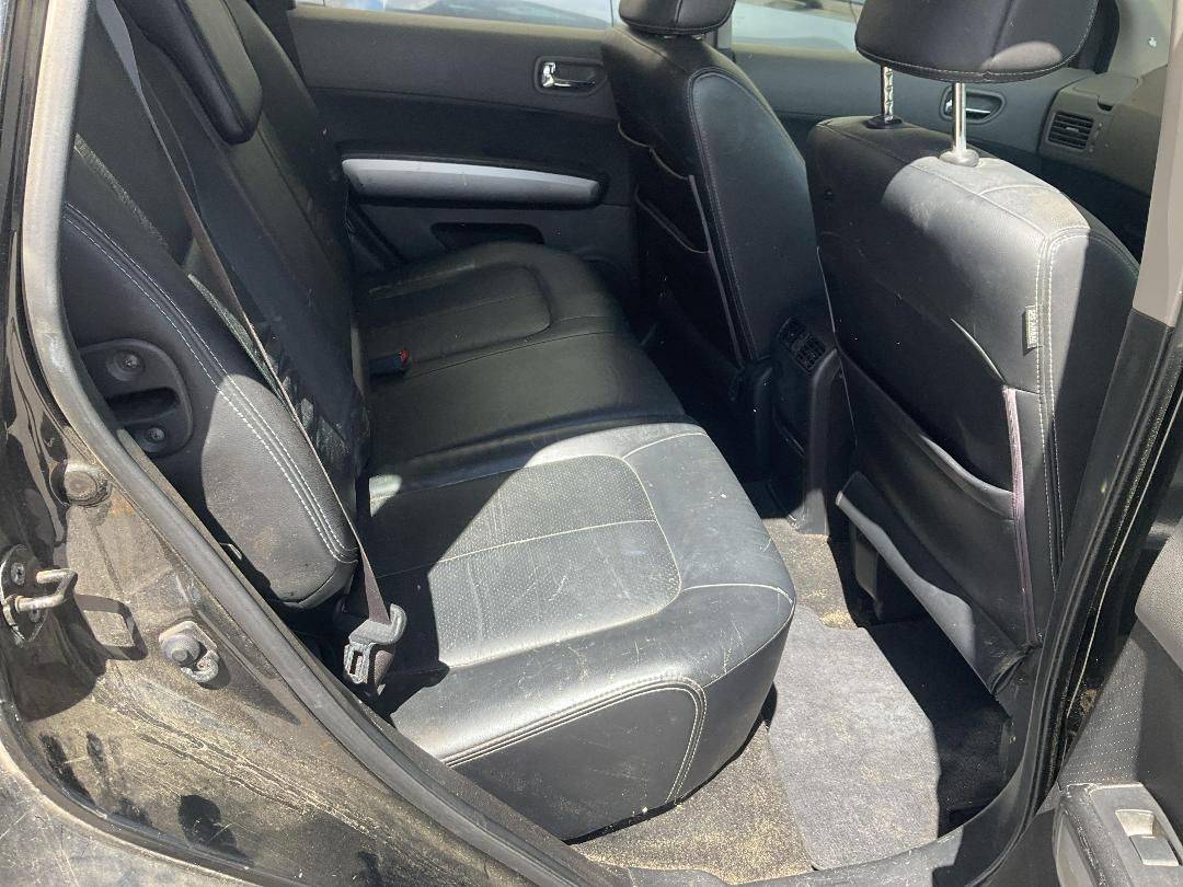 Photo '8' of Nissan X-Trail