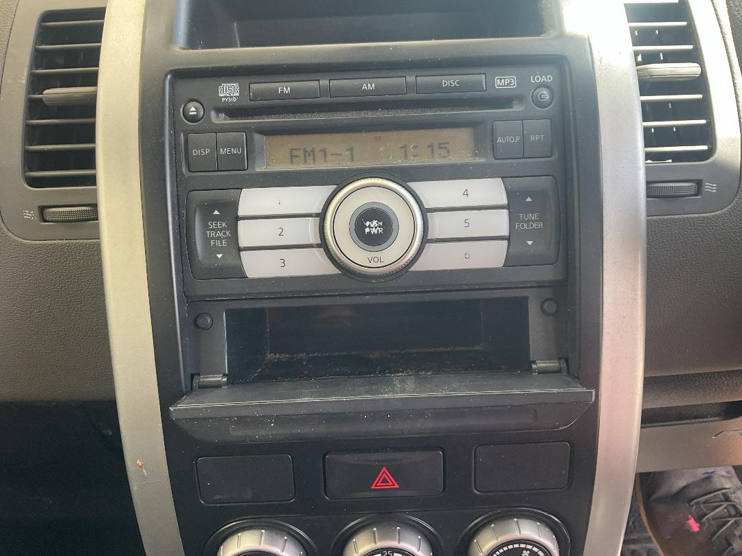 Photo '12' of Nissan X-Trail