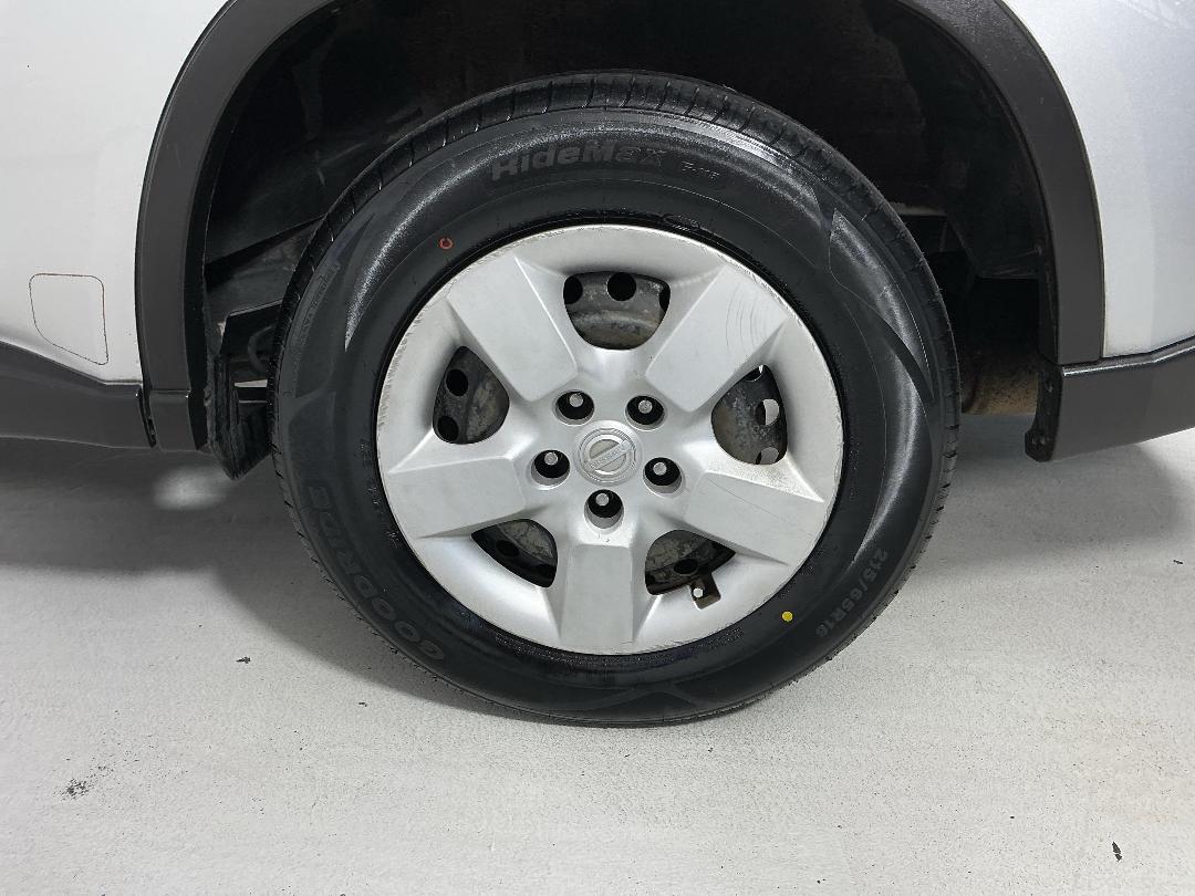 Photo '11' of Nissan X-Trail