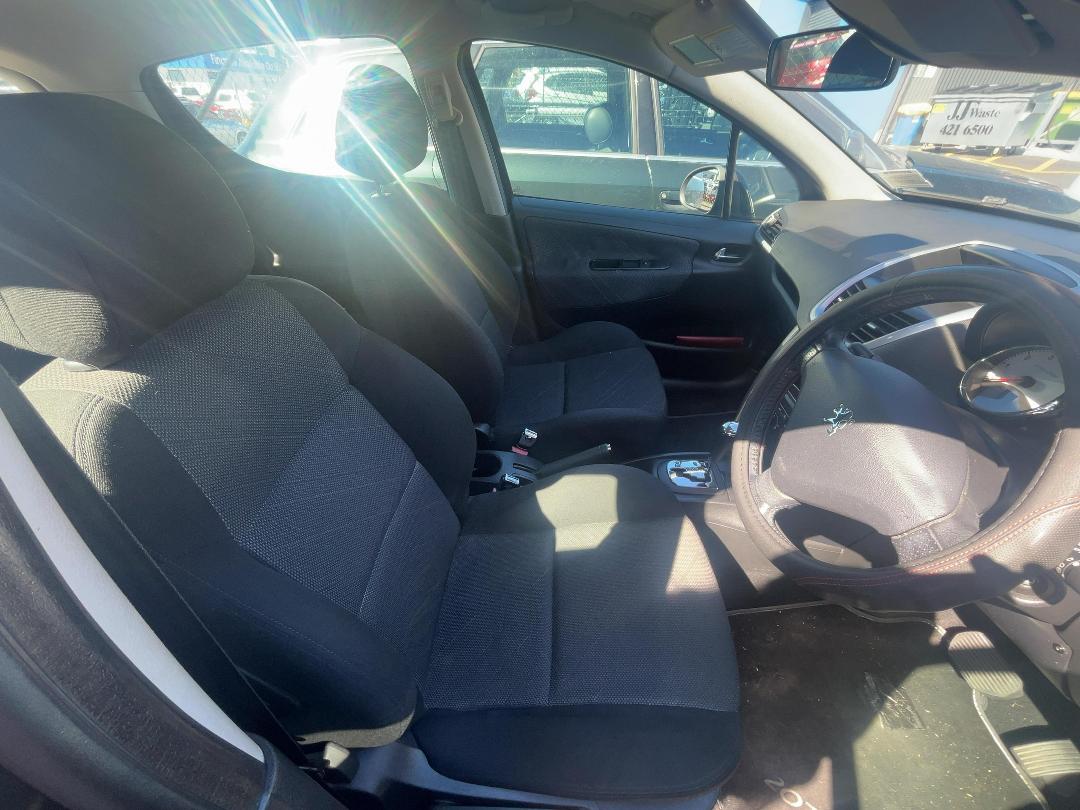 Photo '8' of Peugeot 207 XSP