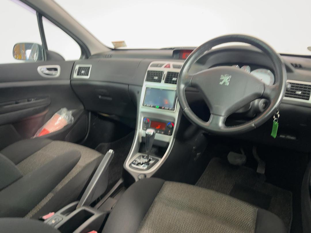 Photo '17' of Peugeot 307