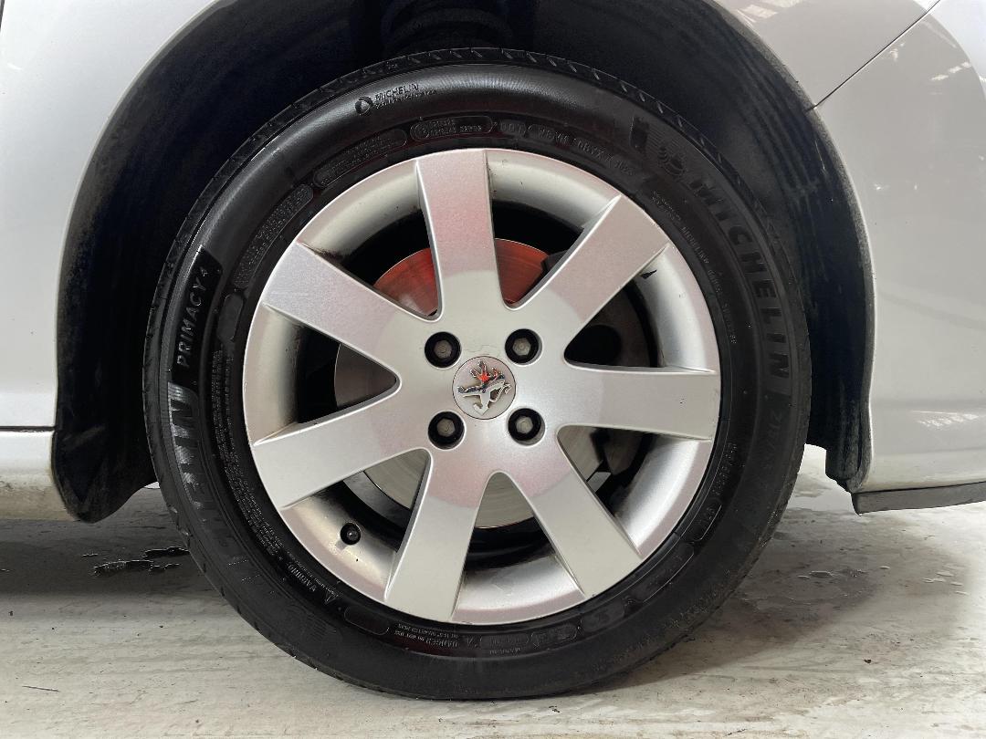 Photo '9' of Peugeot 308 Photo '9' of Peugeot 308