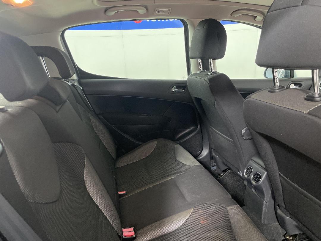 Photo '20' of Peugeot 308 Photo '20' of Peugeot 308