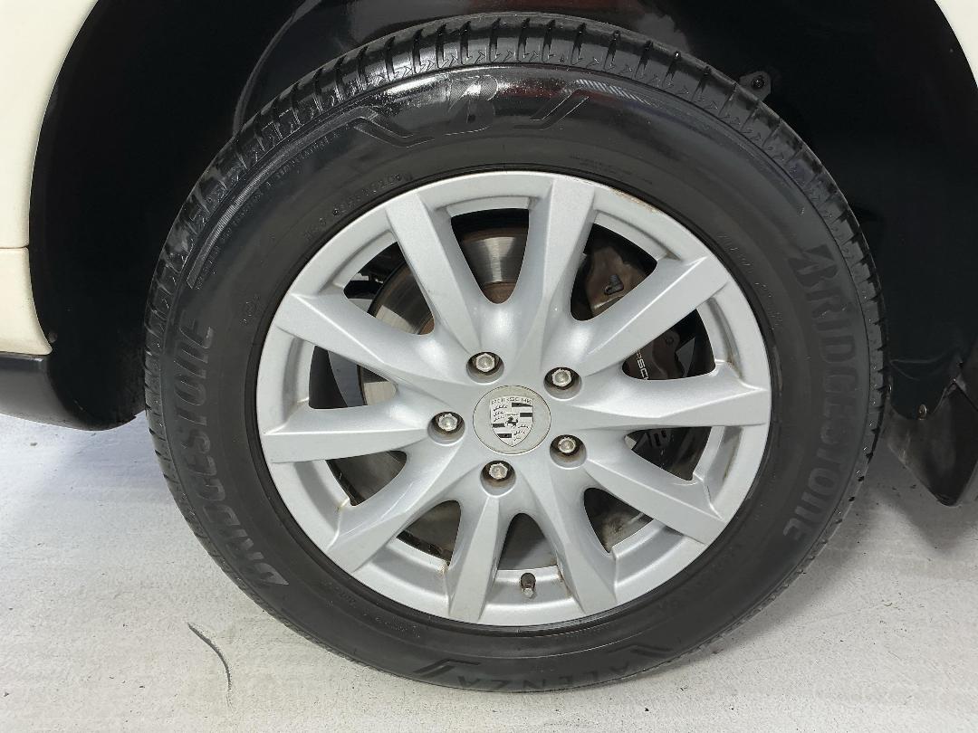 Photo '12' of Porsche Cayenne Photo '12' of Porsche Cayenne