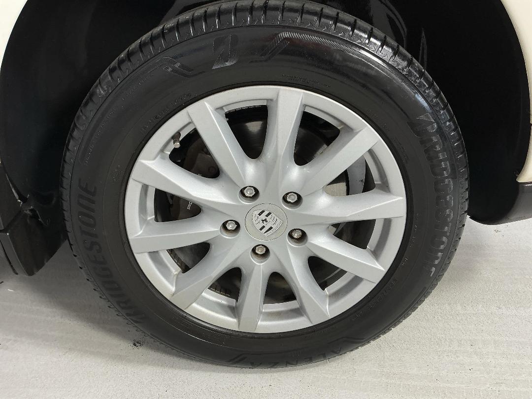 Photo '11' of Porsche Cayenne Photo '11' of Porsche Cayenne