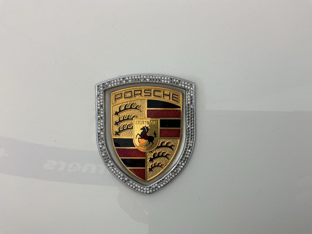 Photo '28' of Porsche Cayenne Photo '28' of Porsche Cayenne