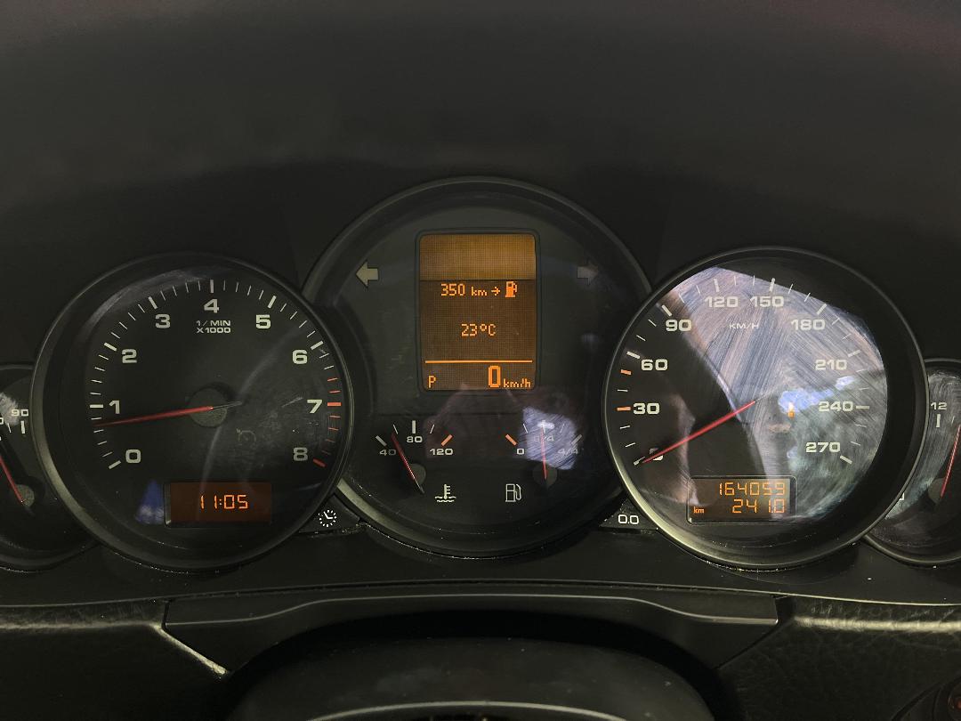 Photo '21' of Porsche Cayenne Photo '21' of Porsche Cayenne