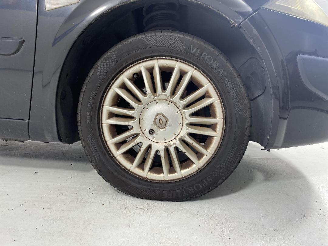 Photo '7' of Renault Megane Photo '7' of Renault Megane