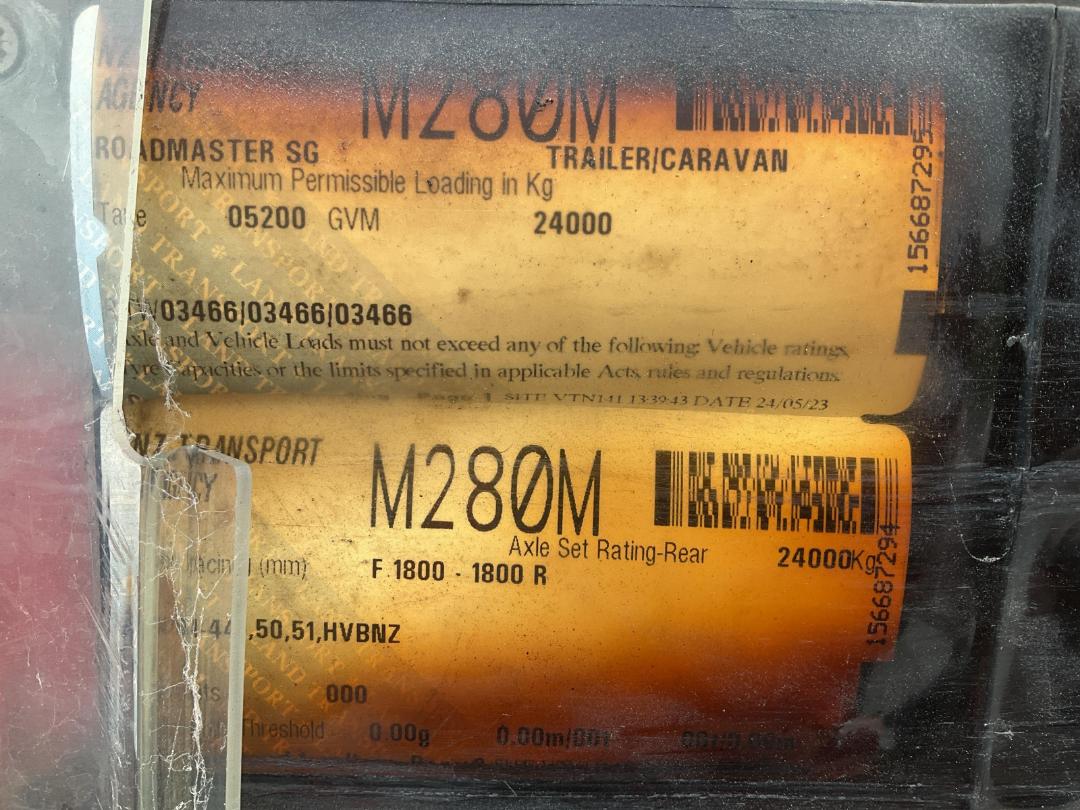 Photo '16' of ROADMASTER SG -3A- Curtainsider B-Train