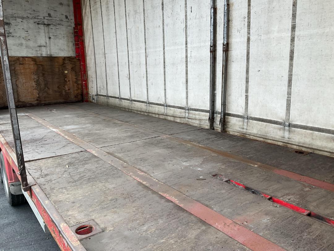 Photo '14' of ROADMASTER SG -3A- Curtainsider B-Train