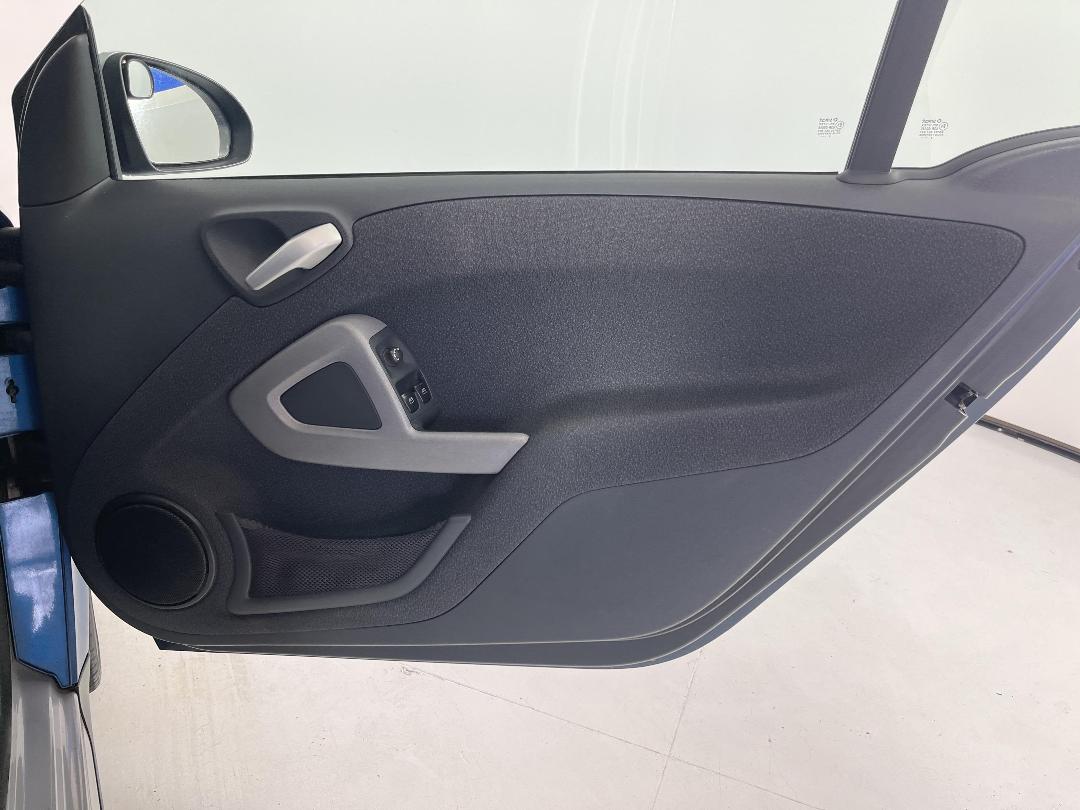 Photo '15' of Smart Fortwo Photo '15' of Smart Fortwo