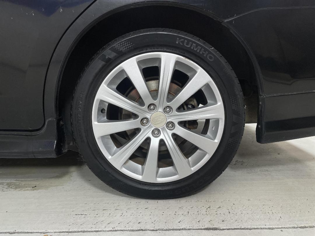 Photo '11' of Subaru Exiga