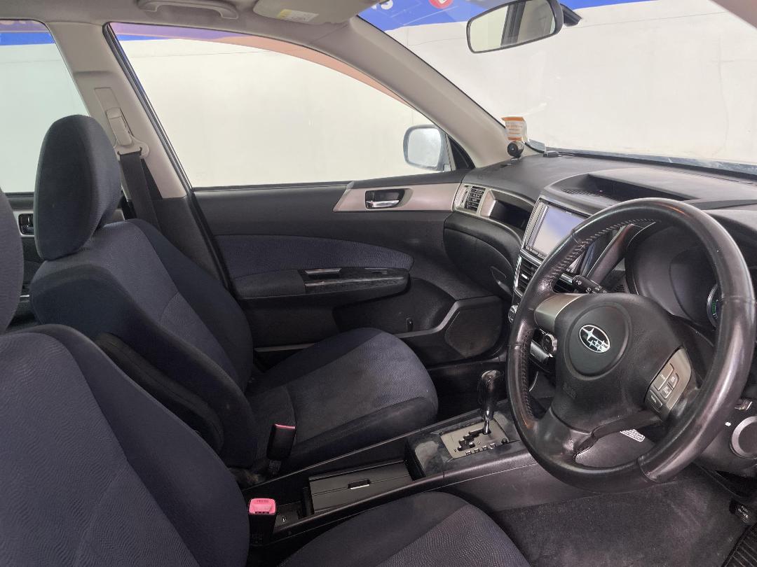 Photo '16' of Subaru Exiga